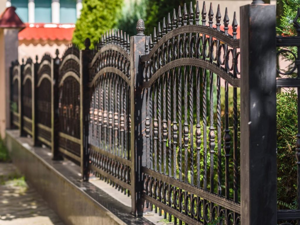 BEST FENCE MATERIALS FOR PET OWNERS 5 WROUGHT IRON