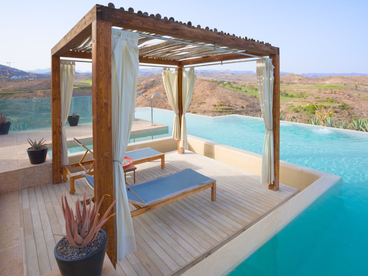 MODERN PERGOLA DESIGNS