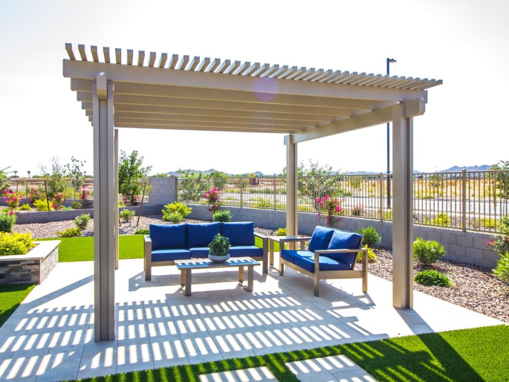 TOP MODERN PERGOLA DESIGNS TO WATCH IN 2025 2 PATIO PERGOLA