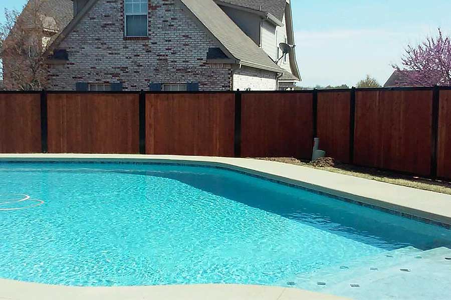 PRIVACY-FENCE-IDEAS2_0020_POOL-PRIVACY-FENCE.JPG