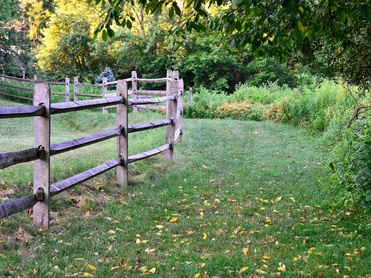 installing split rail fence