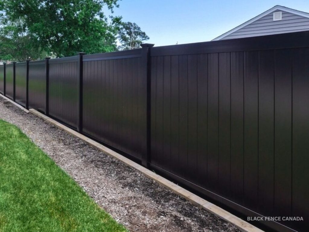 MODERN BACKYARD VINYL FENCE IDEAS YOU'LL LOVE 6 BLACK VINYL FENCE PANELS