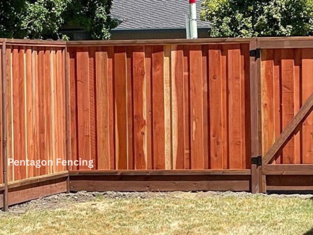 SHADOWBOX FENCE