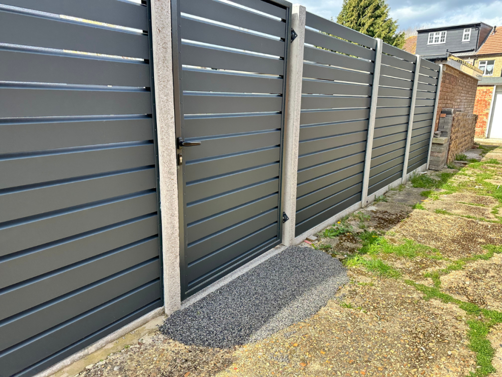 COMPOSITE FENCES