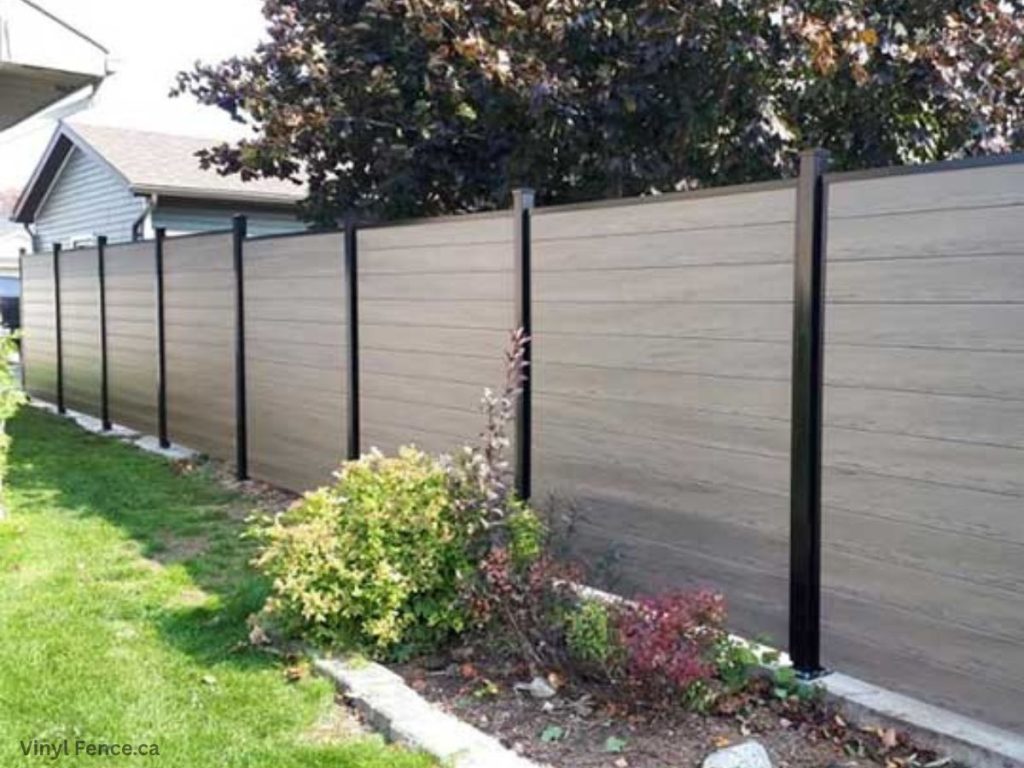 MODERN BACKYARD VINYL FENCE IDEAS YOU'LL LOVE 10 VINYL FENCE