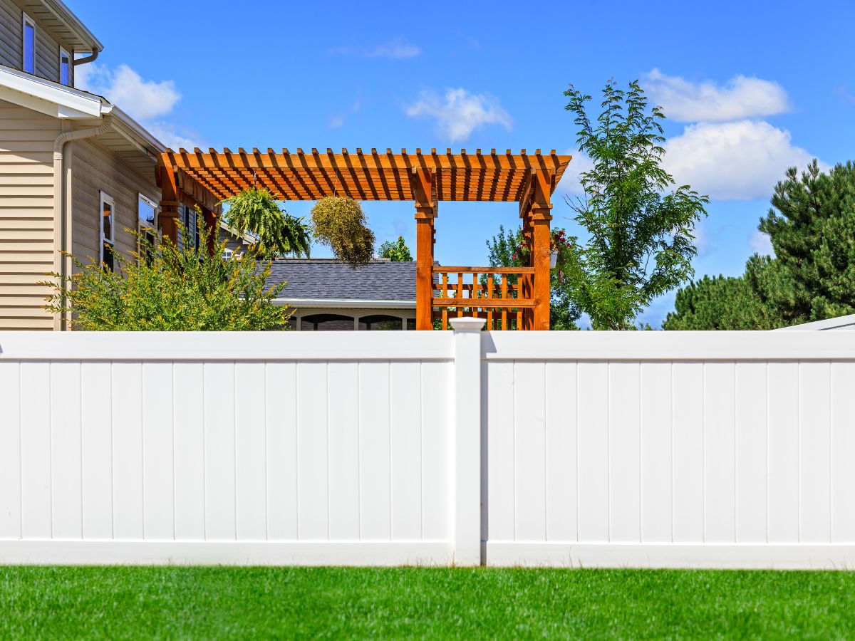 FENCE SOLUTIONS