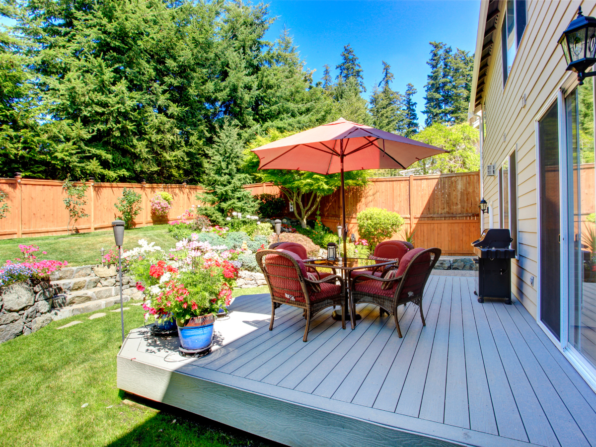 fencing for a backyard